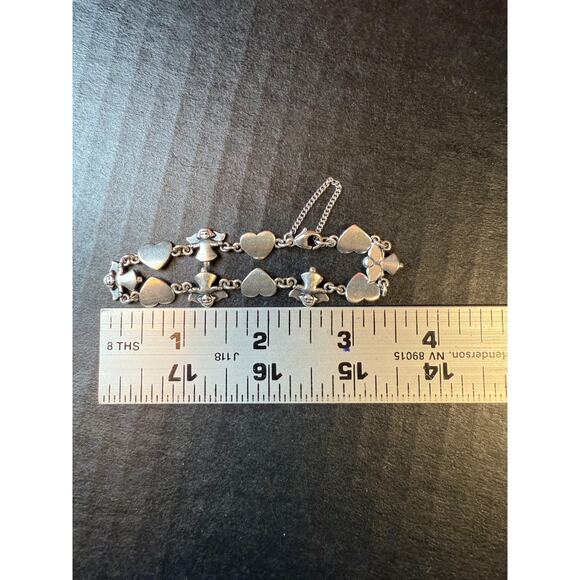 Retired James Avery Sterling Silver Heart and Angel Link Bracelet w/Safety Chain - Picture 13 of 13
